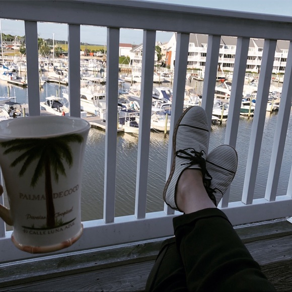 A Posh Perspective ✨ - Picture 7 of 8